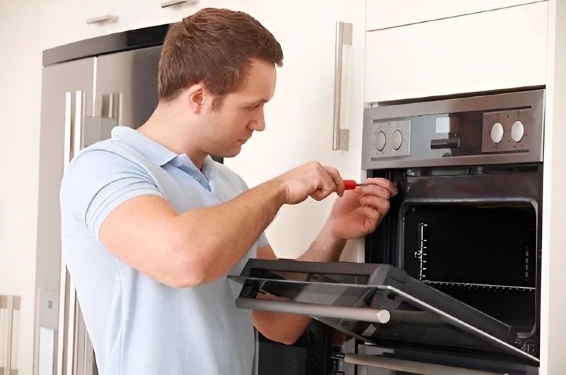 Buld-in Microwave Repair in Los Angeles